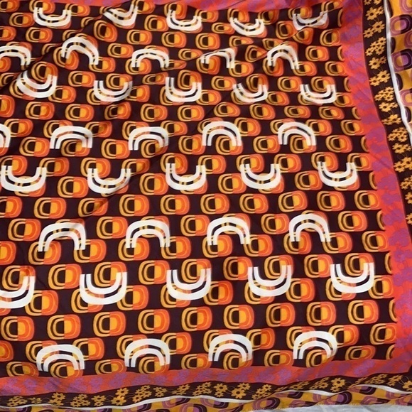 ZARA WOMAN PRINTED HANDKERCHIEF SATIN SCARF NEW WITH TAGS - Picture 5 of 12